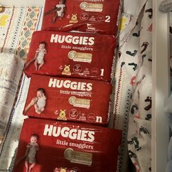 Newborn Boy Clothes And Diapers 