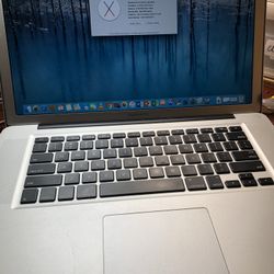 Apple MacBook Pro 2011 15” Aluminum Unibody Laptop