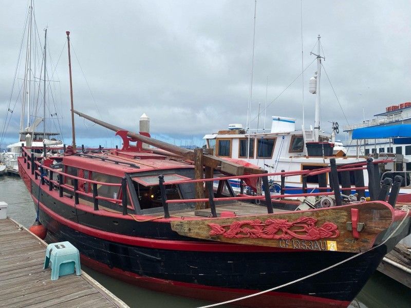 1962 CHINESE JUNK BOAT.