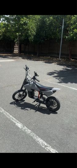 2026 Razor  MX650