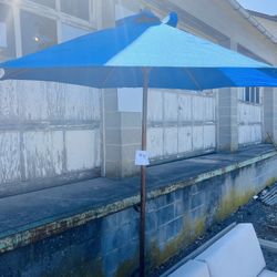 Big Umbrella Available ‼️