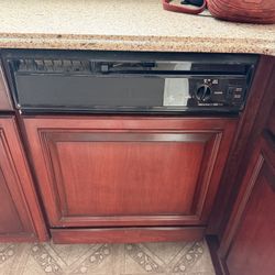 GE Dishwasher 