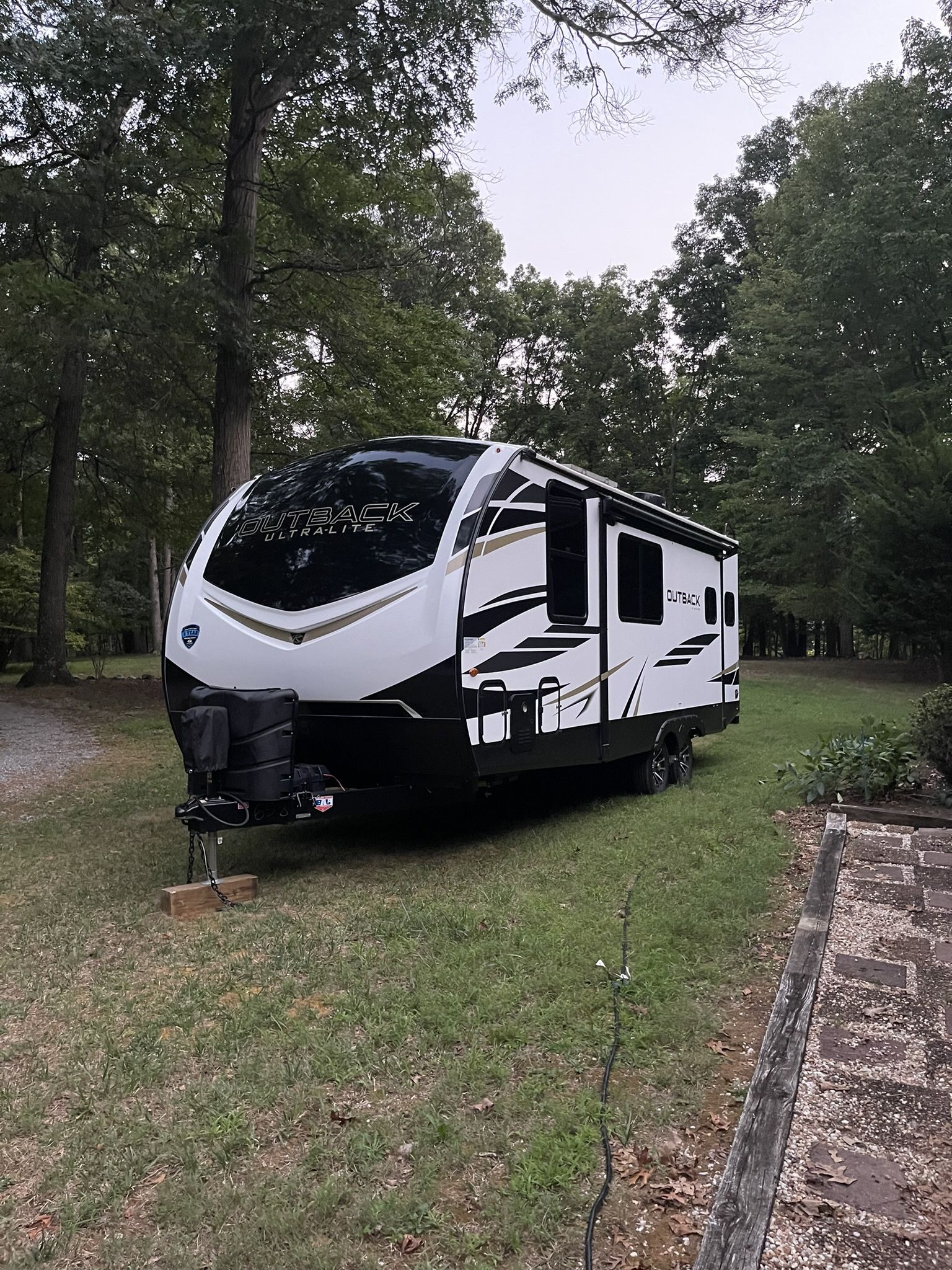 2022 26 Foot Keystone Outback Ultra-Lite M-221