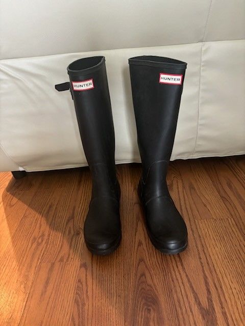 Hunter Women's Rain Boots Size 7