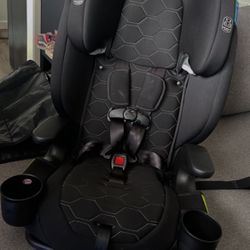 Car seats And Booster 