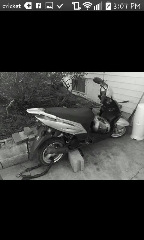 Nice 50 cc scooter for sale