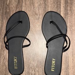 Women’s Sandals 