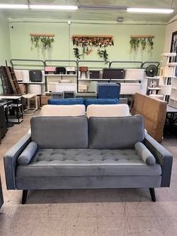 VASAGLE Velvet Sofa Couch 71"L x 31"W x 27.5"H - Dark Gray
