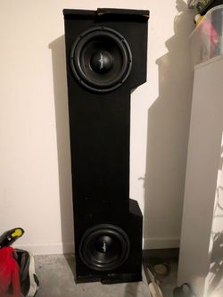 Dual Skar Subwoofers in Under-Seat Truck Box Enclosure