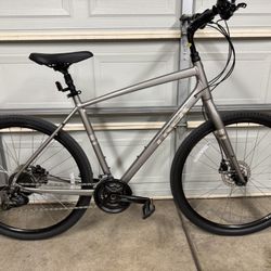 Trek Verve 3 Bicycle 
