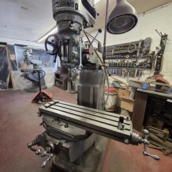 Bridgeport Milling Machine 12x32