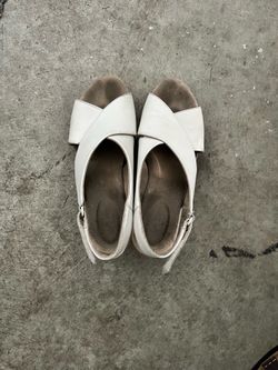 Platform Clarks size 8 footwear