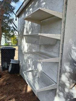 Metro qwikSIGHT basket supply shelving unit