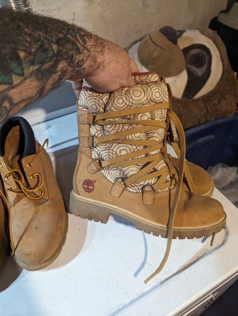 Woman's Timberland Boots 