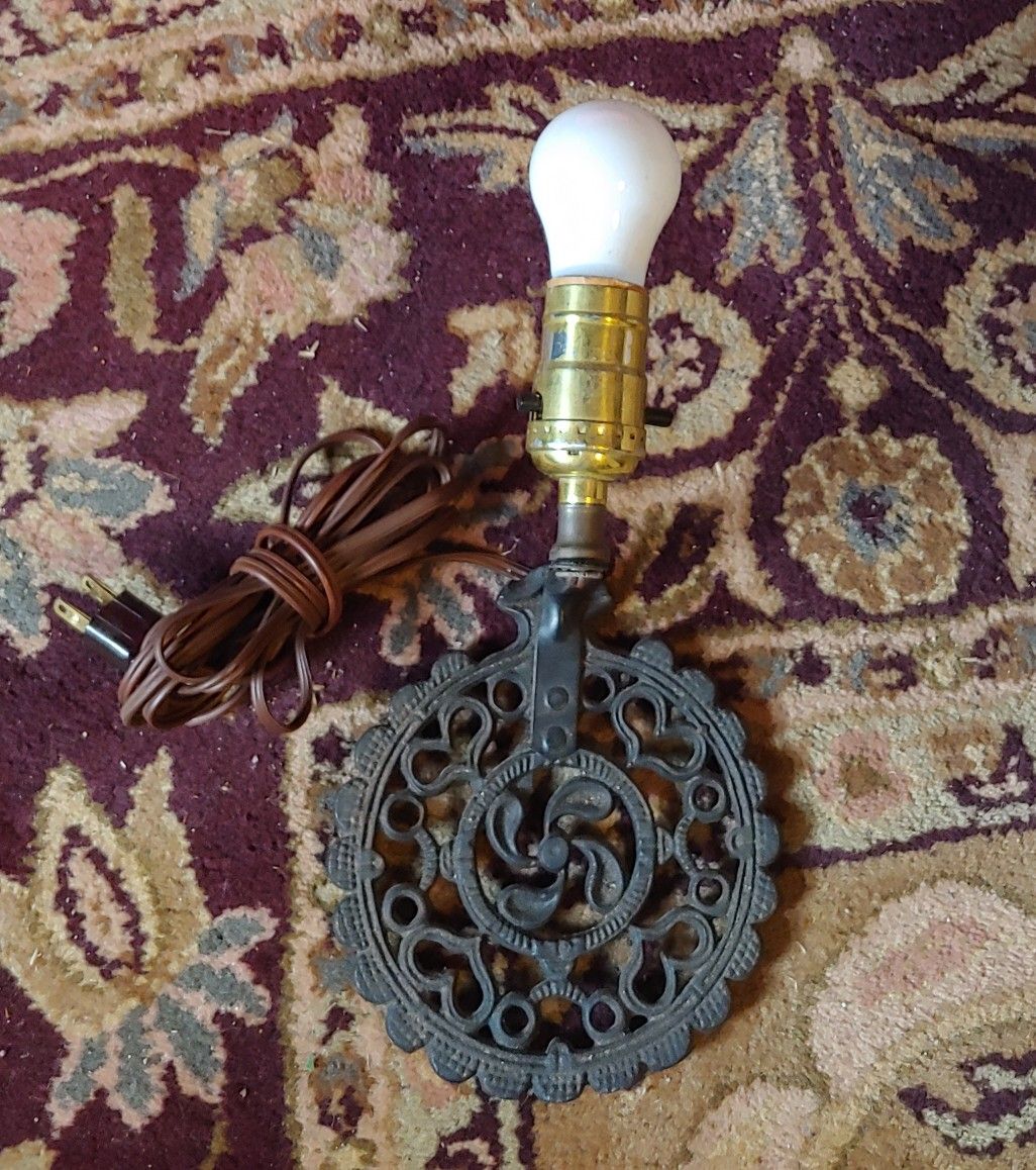 Antique Wall Lamp