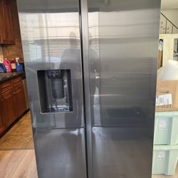 Samsung Refrigerator 