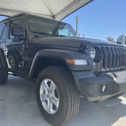 2022 Jeep Wrangler Sport