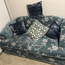 3+ 2 Seater Sofa