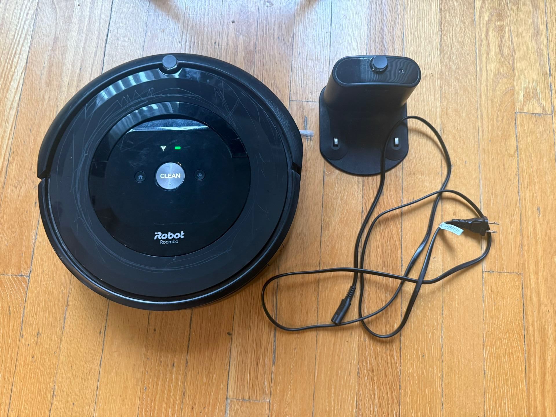 iRobot Roomba E5. (5150) Robot Vacuum
