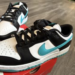 Nikes 