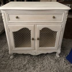 Shabby chic Nightstand