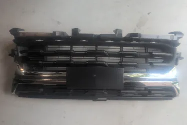 Front Upper Grille for Chevrolet Colorado 2021-2022, Chrome Trim