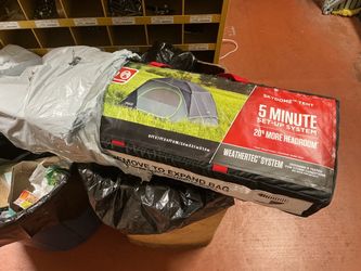 COLEMAN SKYDOME 4 person tent BRAND NEW