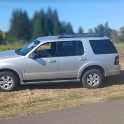 2010 Ford Explorer