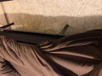 🛏️ KING-SIZE MATTRESS + BED FRAME — BRAND NEW / NEVER USED