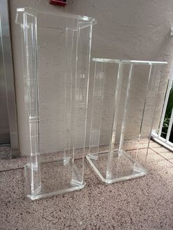2 Vintage MCM Lucite Acrylic Pedestal Table Stands. Pair In Style & 2 Different Heights $350. MCM Glass & Acrylic Lucite Coffee Table $200.