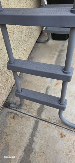 Bestway A-Frame Above Ground Pool Ladder