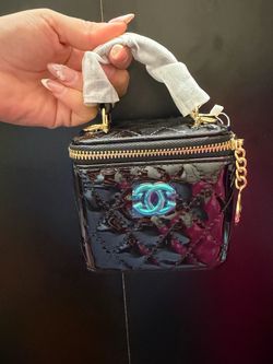Small handbags