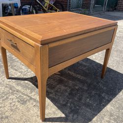 Lane Drawer/ Coffee Table 
