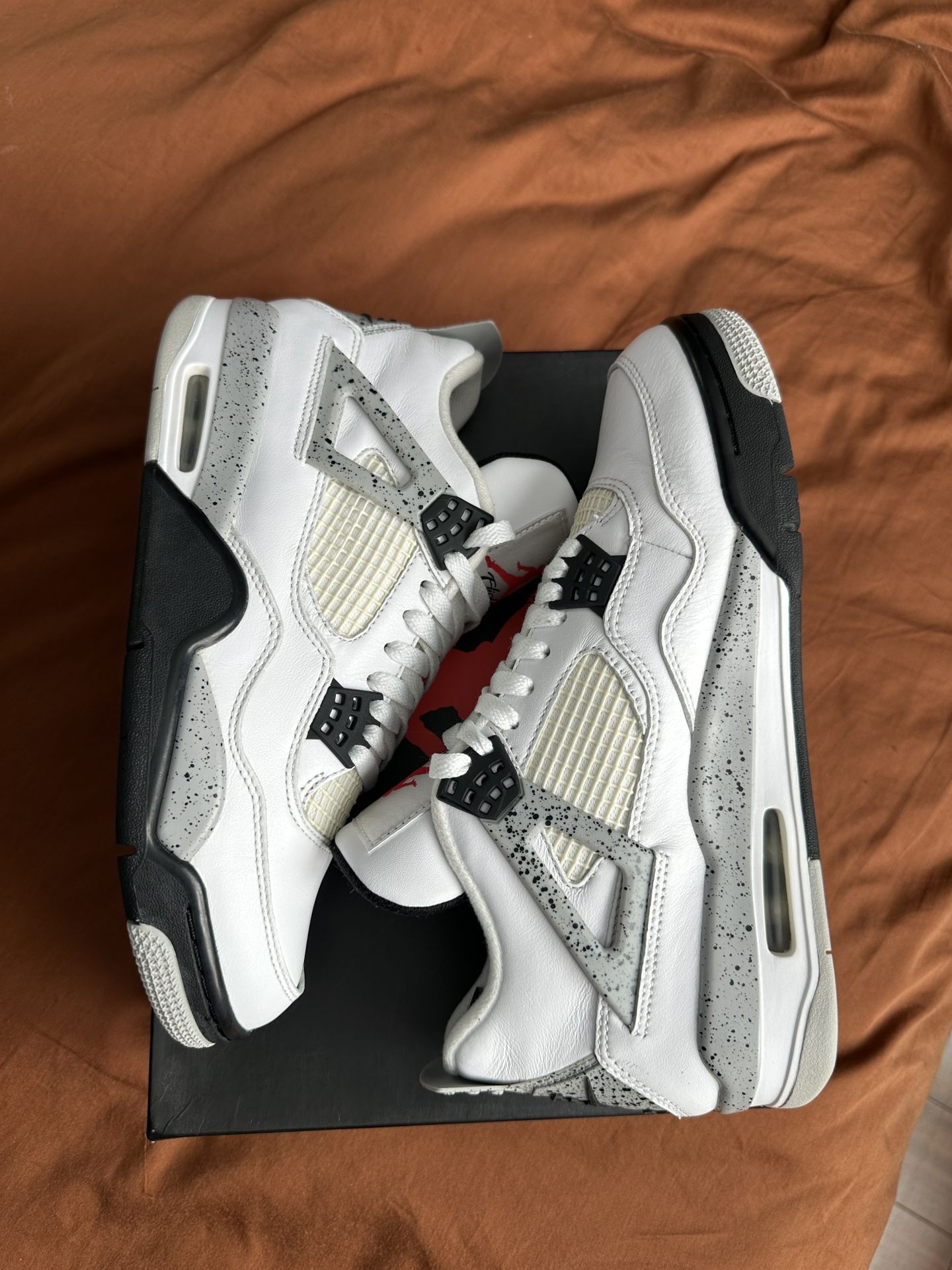 Air Jordan 4 Cement 2016 Size 9