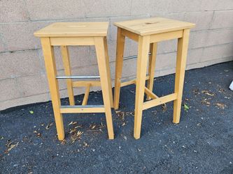 2 Barstool Chairs