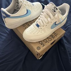Nike AirForce 1 LV- Size 8.5 Men