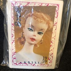 Vintage Barbie trading cards (60 )