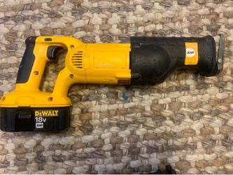 dewalt 18v sawzall w/ battery