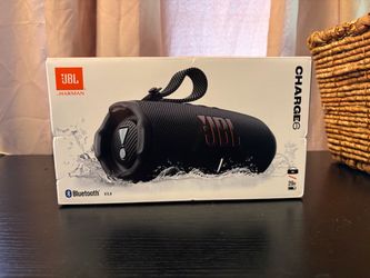 JBL Charge 6
