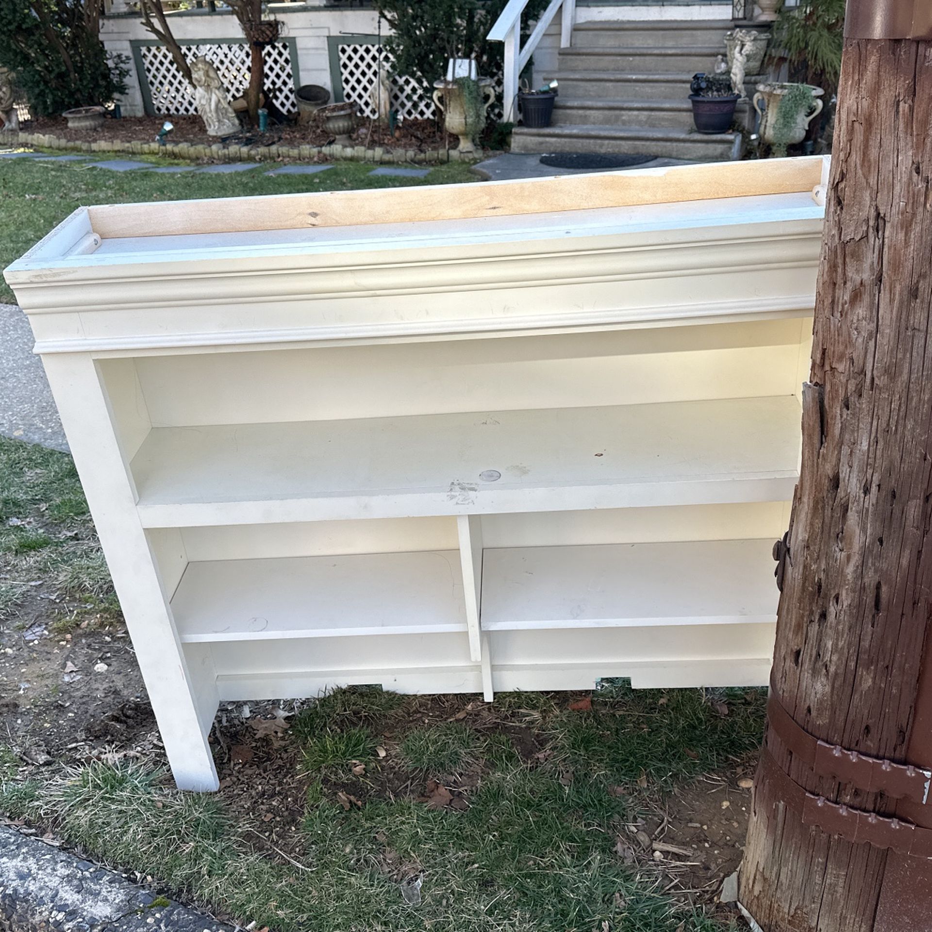 White Cabinet