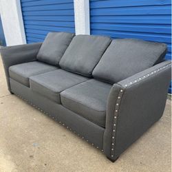 BLACK/GREY AMAZING COUCH 