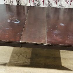Free Sturdy Dining Table (6 Seater) 