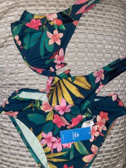 Cupshe Two Piece  Bikini 