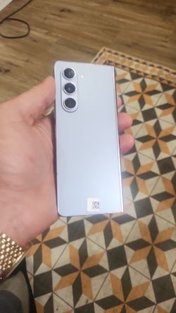 Unlocked Samsung Galaxy Z Fold 5