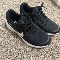New Nike Women 