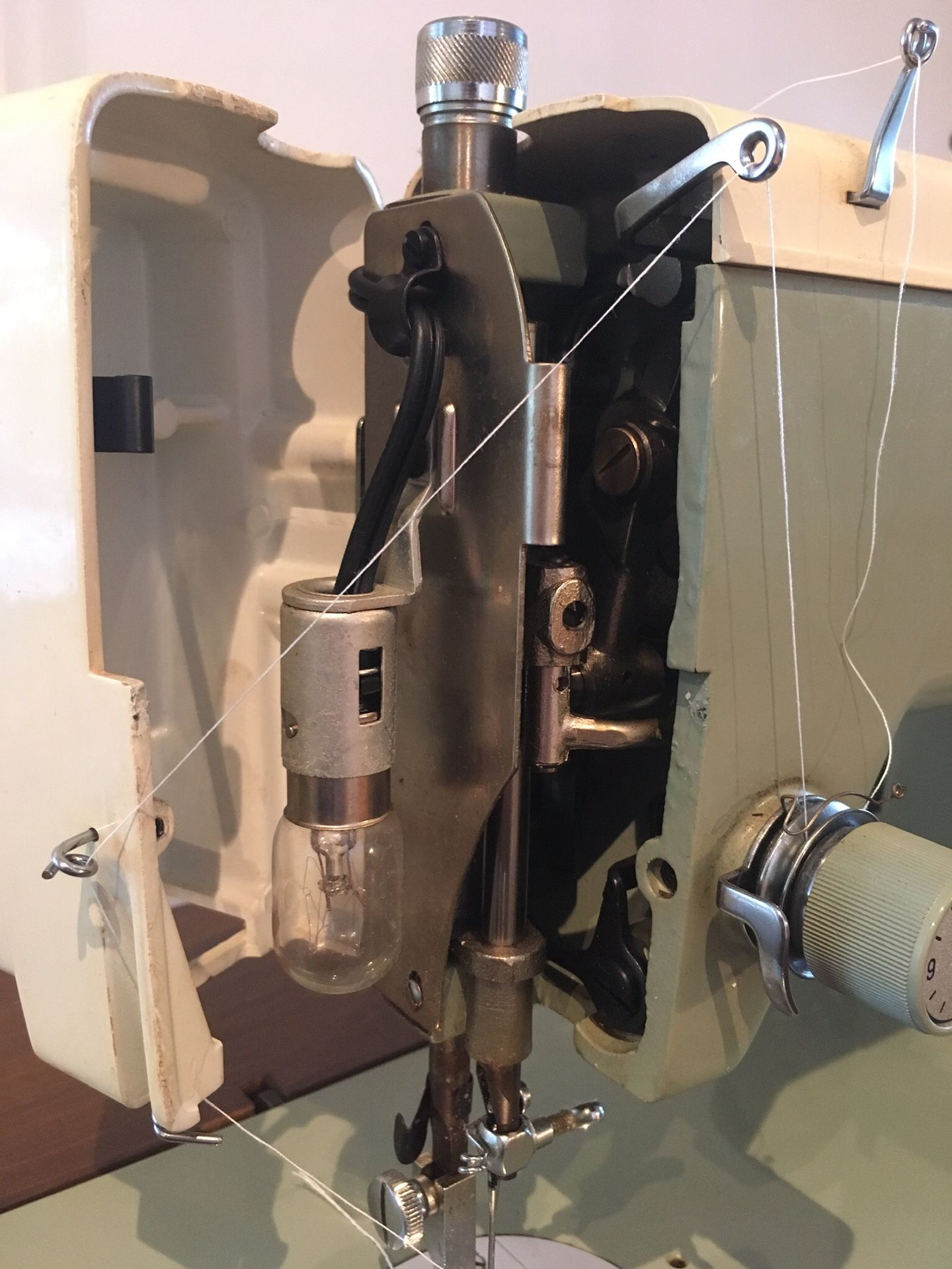 Sears Kenmore Vintage Table Sewing Machine!!! Model 2142 for Sale in Forest Park, IL OfferUp