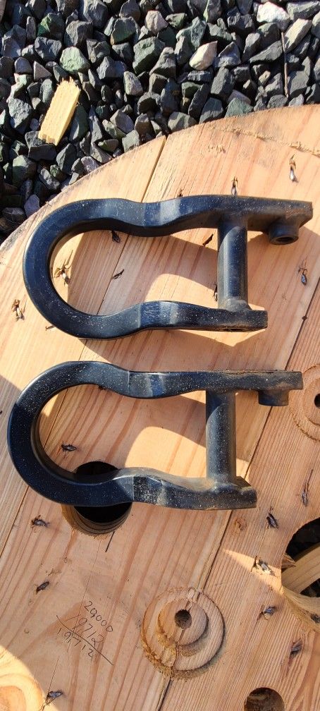 2014 Silverado Tow Hooks