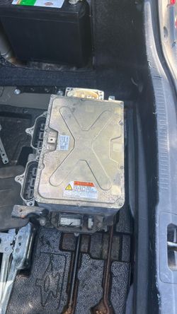 Toyota Hybrid Inverter / Power Control Unit
