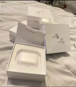 AirPods 2 (1 For $60 Or 2 For $100) Negotiable