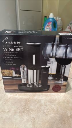 Rabbit 8-Piece Electric Wine Set – New in Box